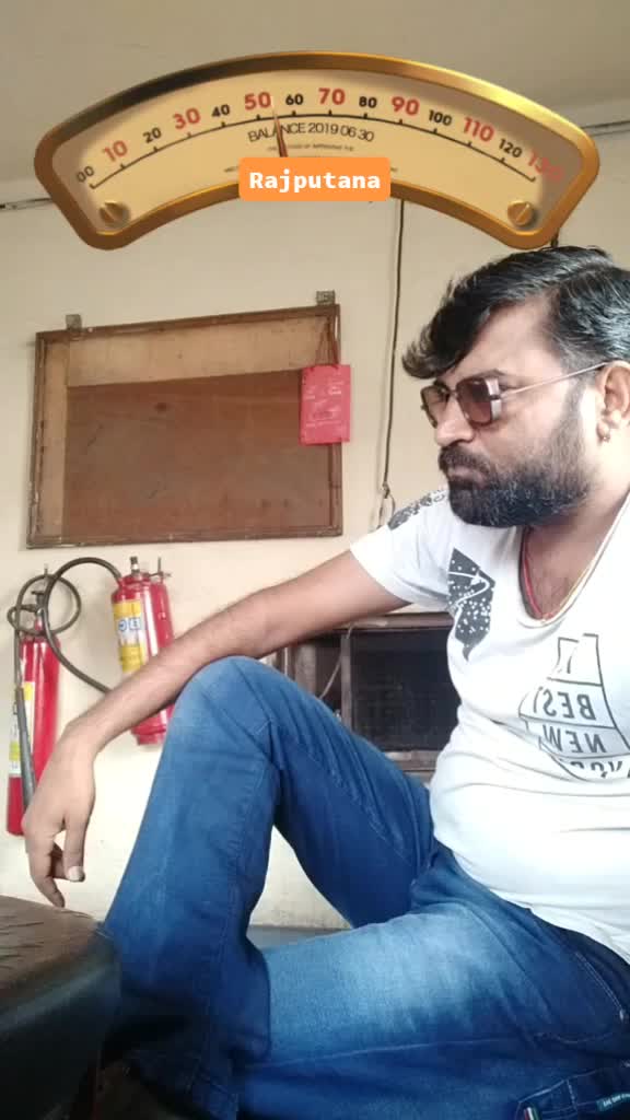 @Raisingh हिन्दू
