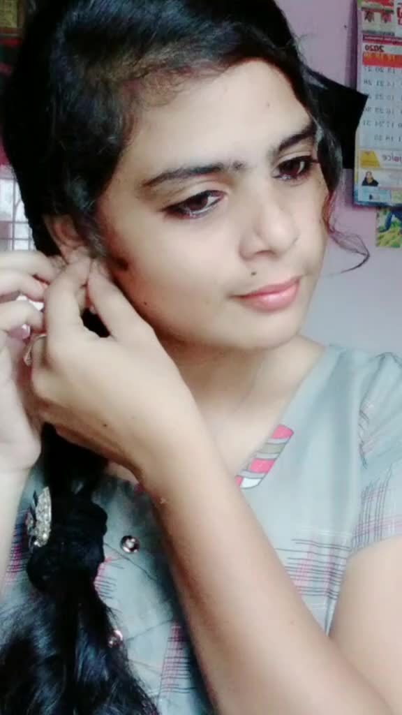@dhanu queen 👑