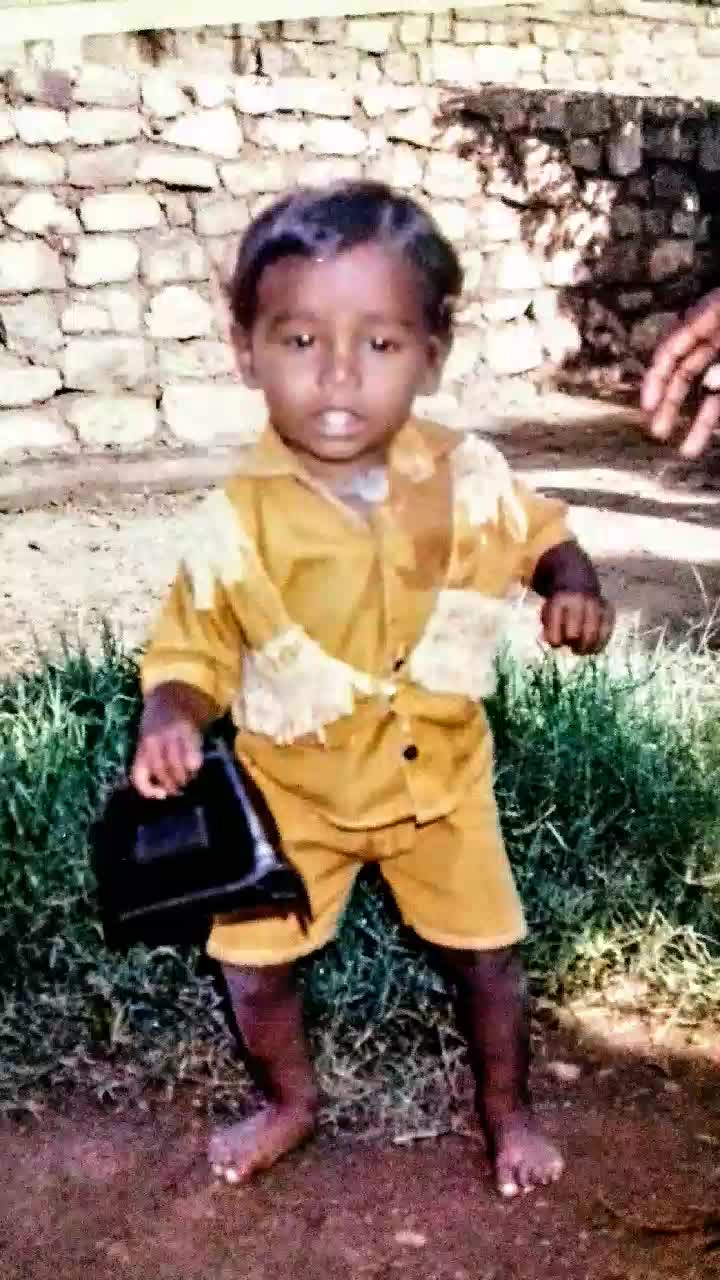 @Akepogu Praveen Swae