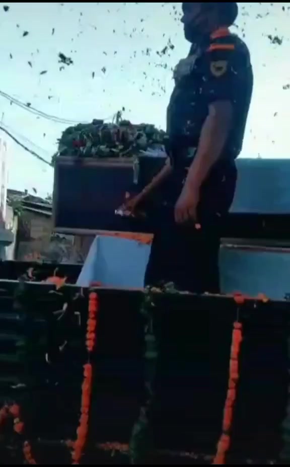 @Bhaskar Saab🏴☠️🏴
