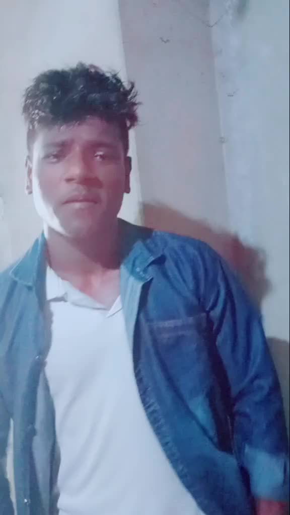 @8