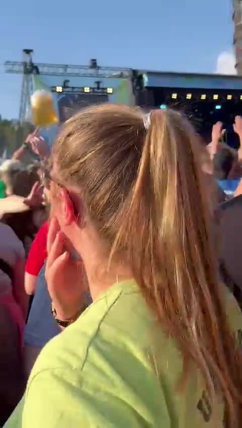 @Katharina