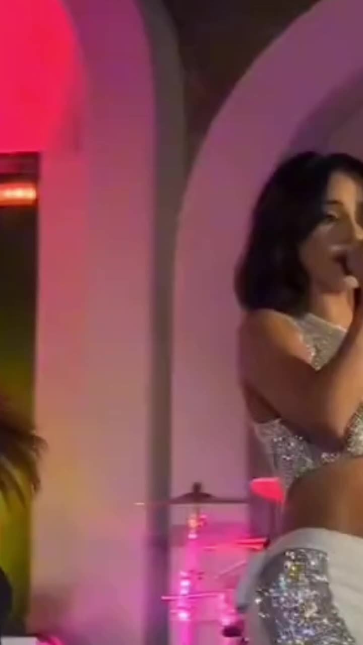 @Becky G Fan