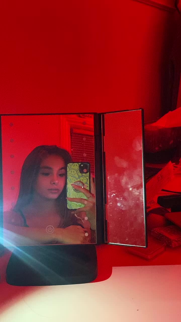 @HaiHai