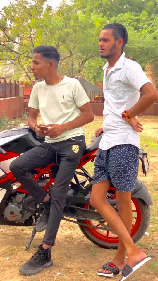 @Akarshann