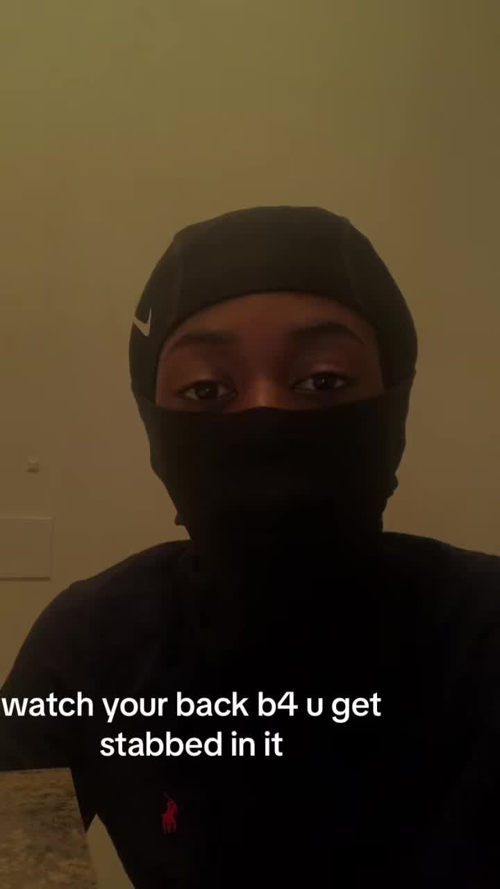 @𖣂