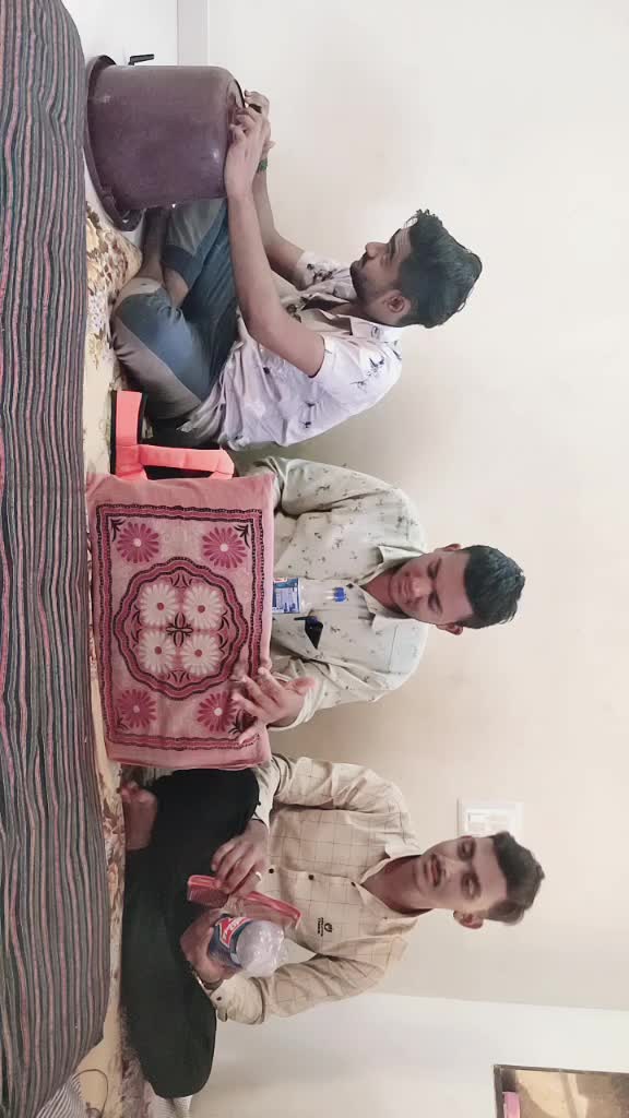 @Vivek_ghadiya_5784