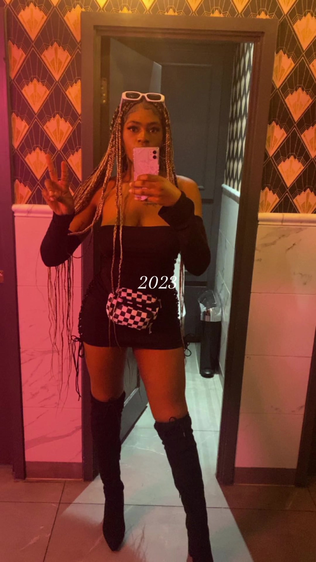 @DNM