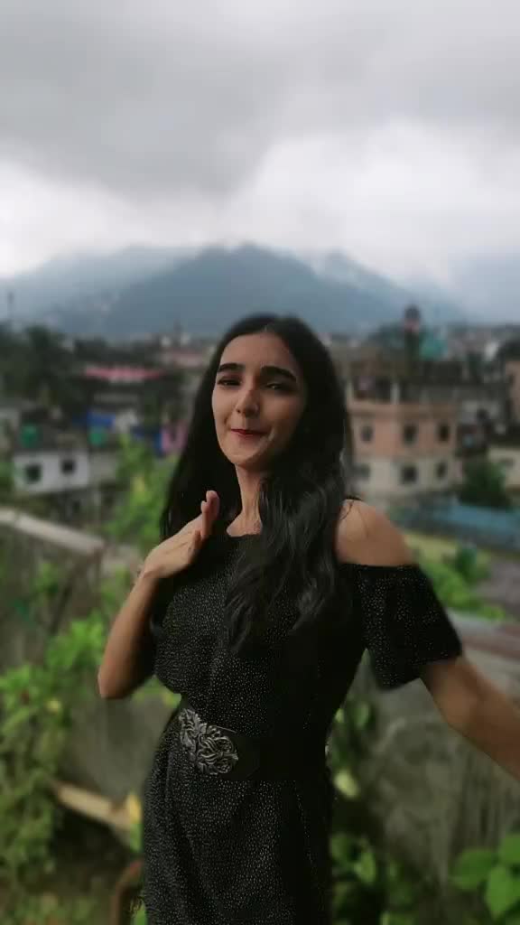 @ANANYA💃