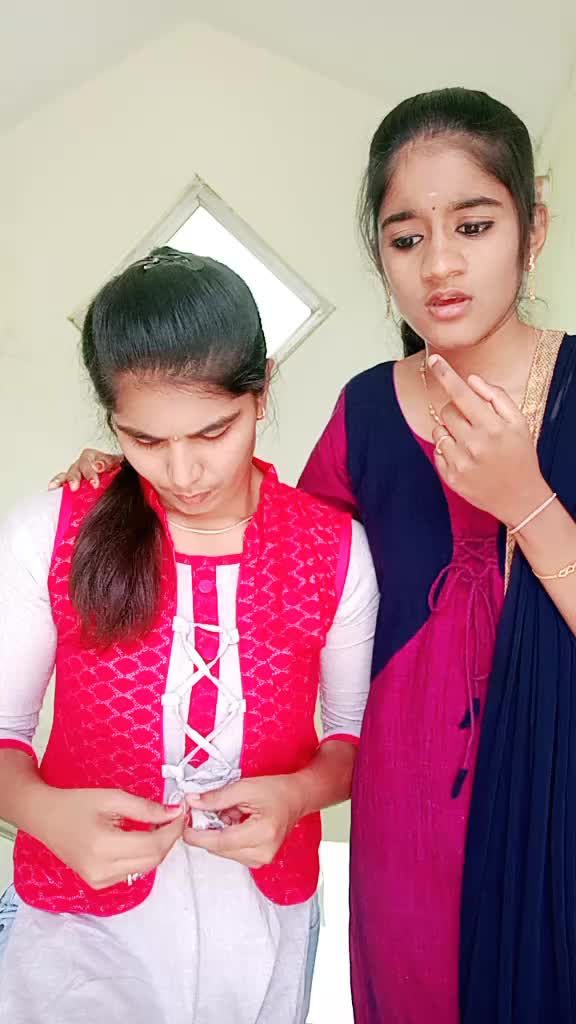 @😍RAMYA RAJYAM🌹