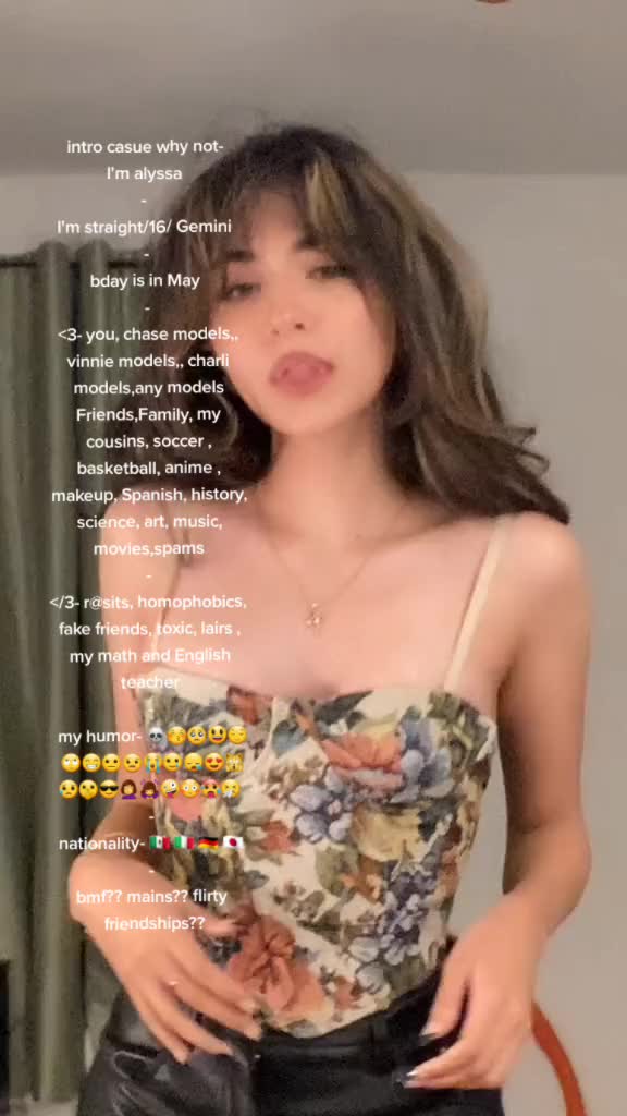 @alyssa & gabriella 💐💞