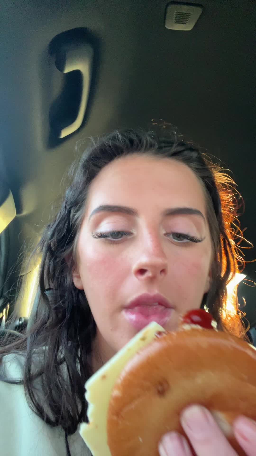 @sarah💜