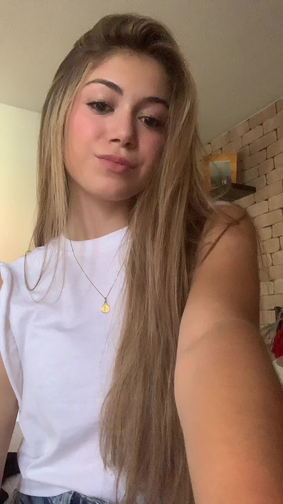 @leyre 🦋