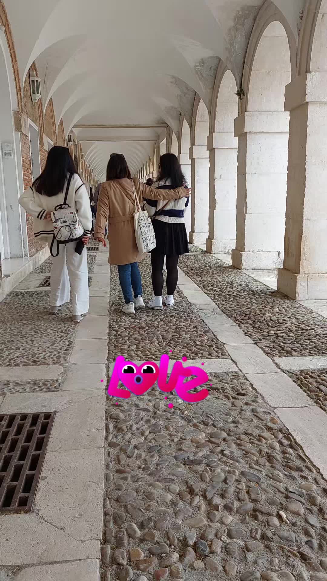 @Anjonalyn_17