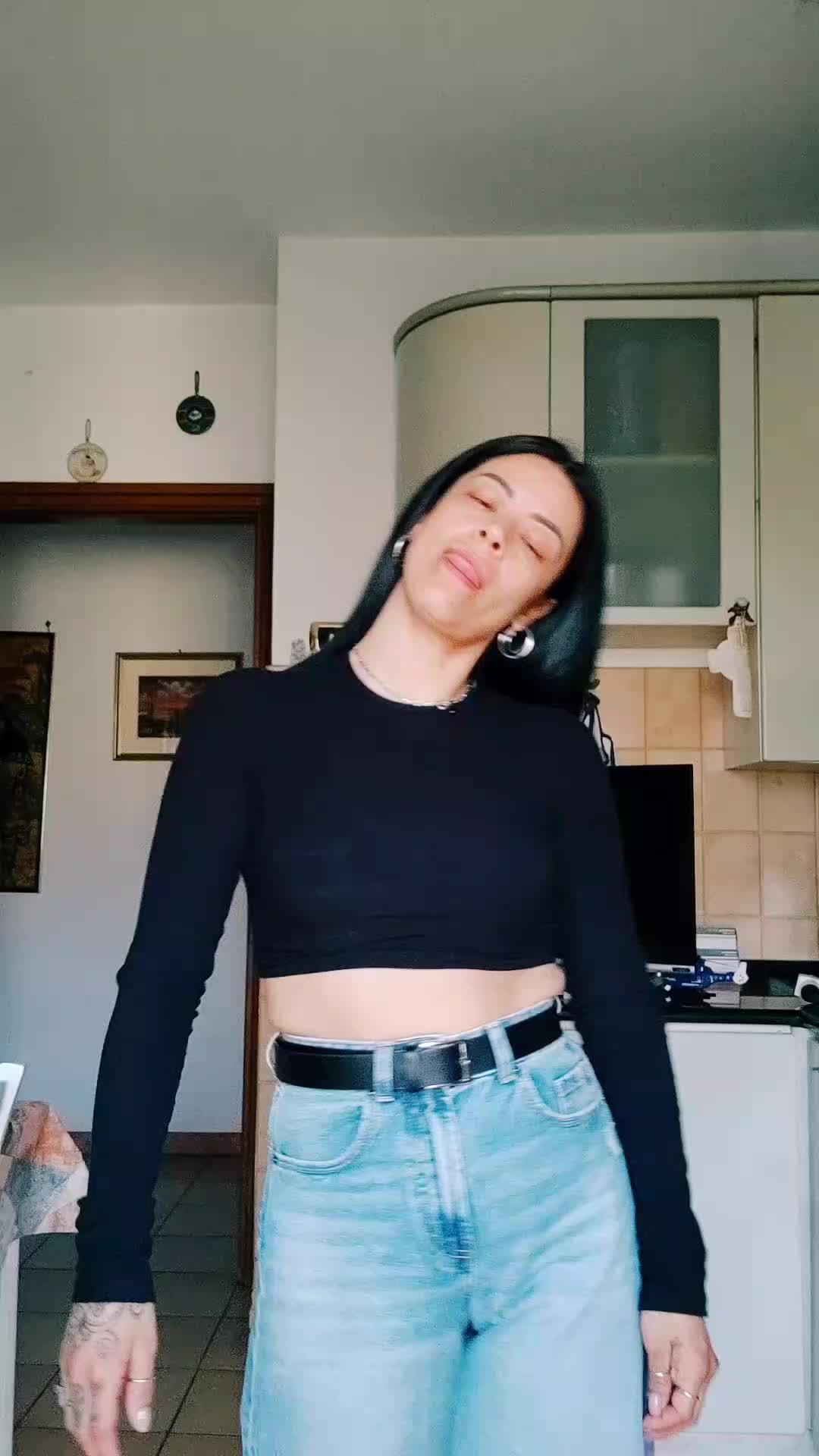 @Mamasita91 🌸🖤🐍