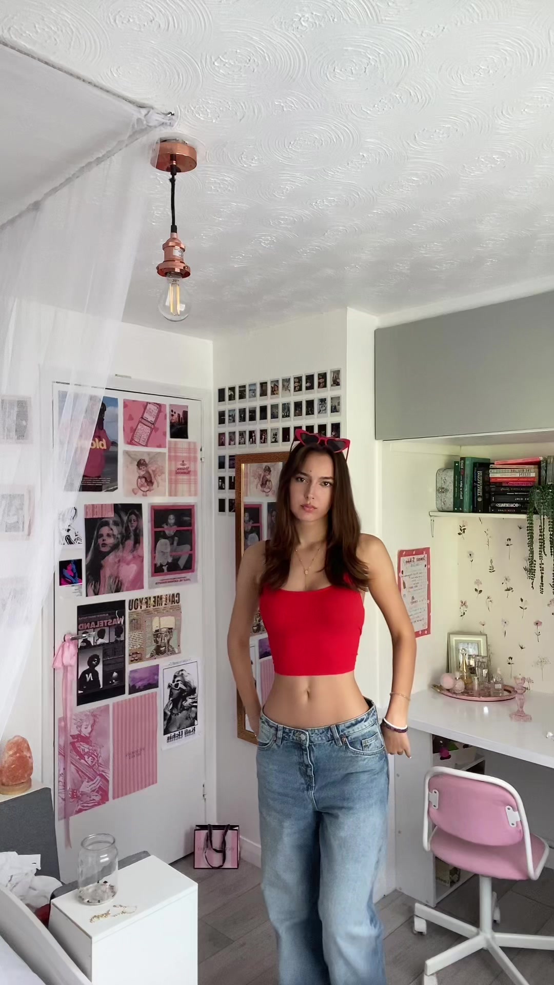 @Denisa