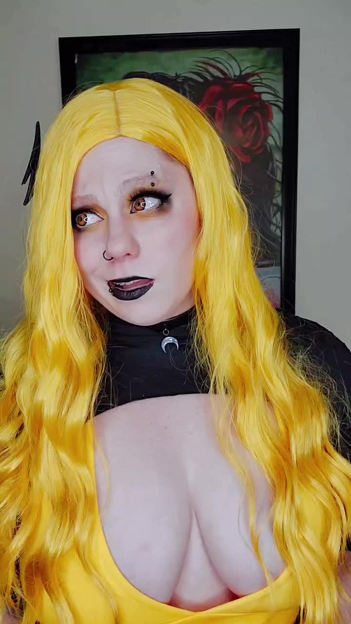 @undeadanie