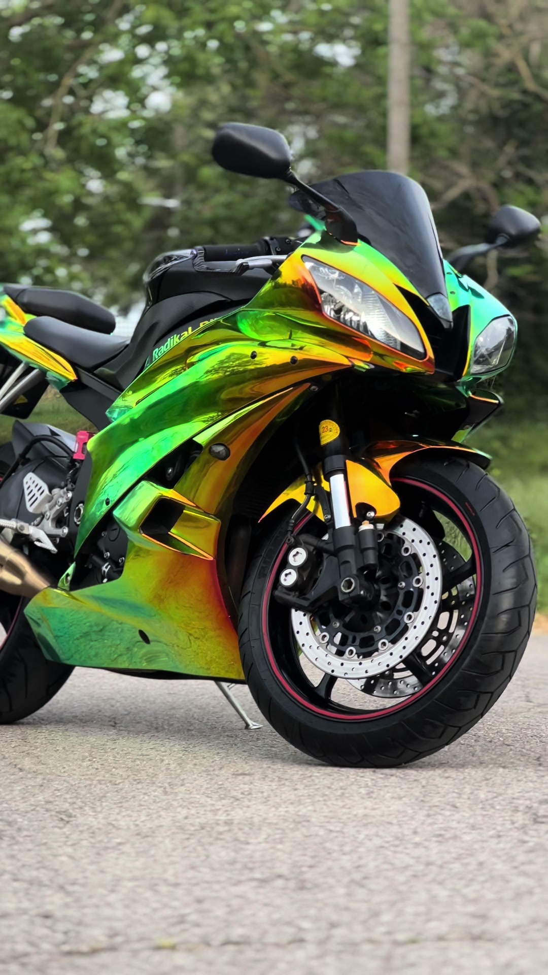 @Radikal_biker