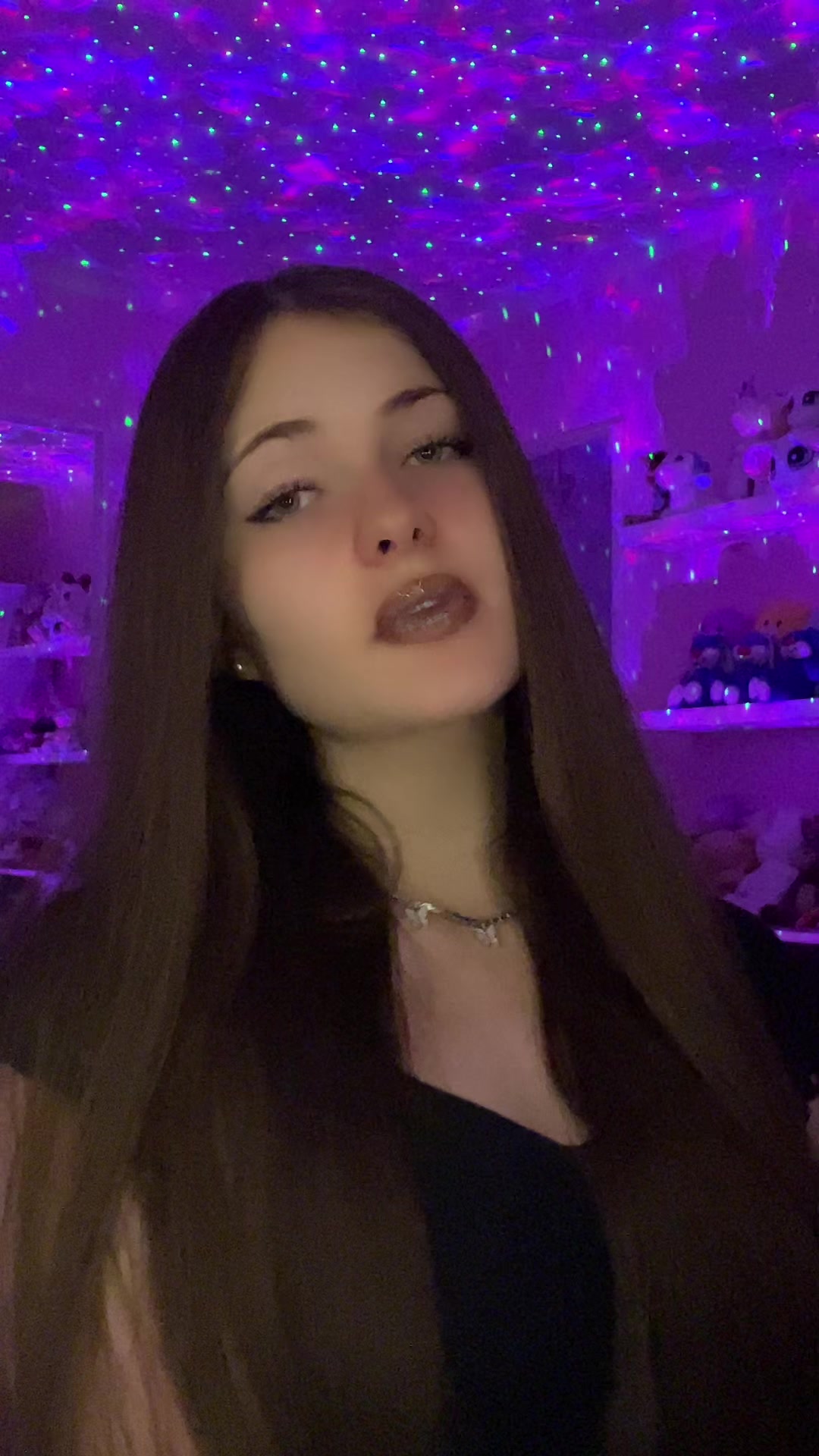 @👑