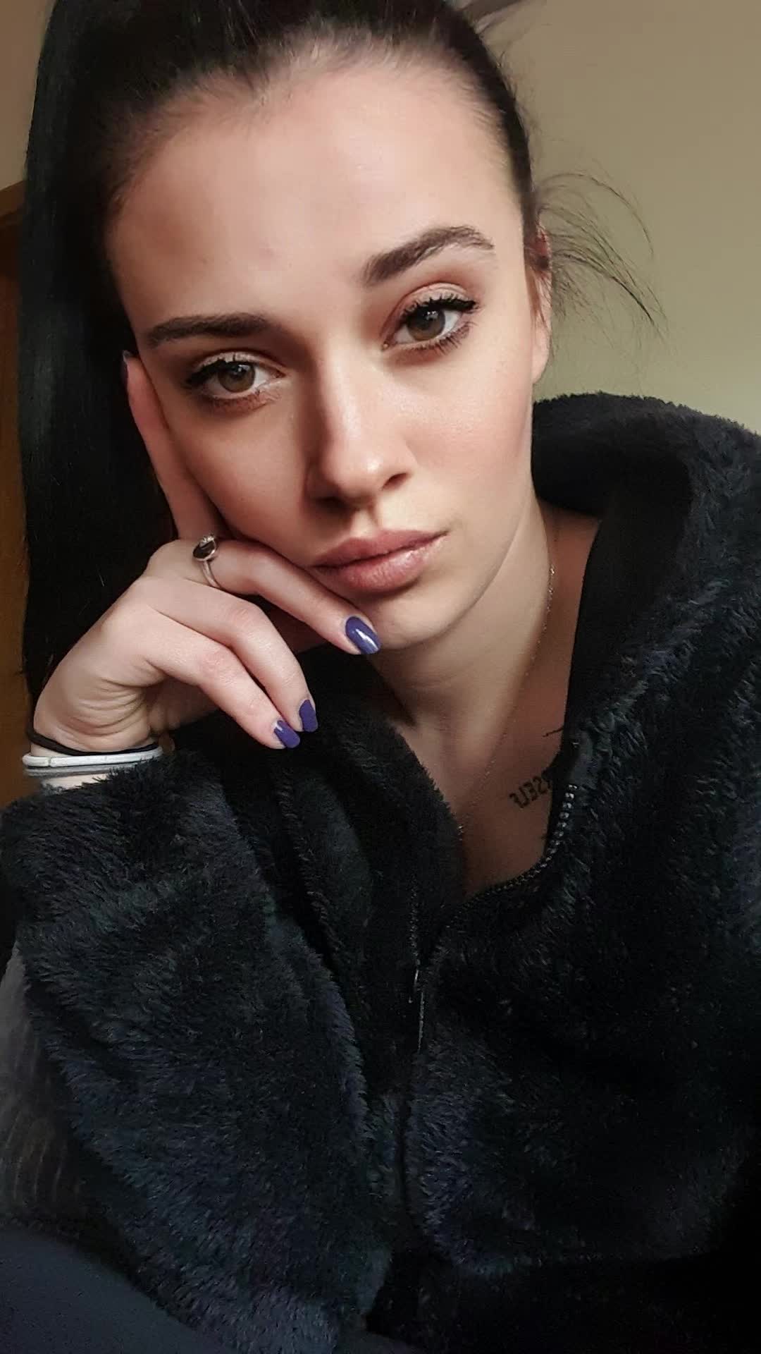 @laliika <3