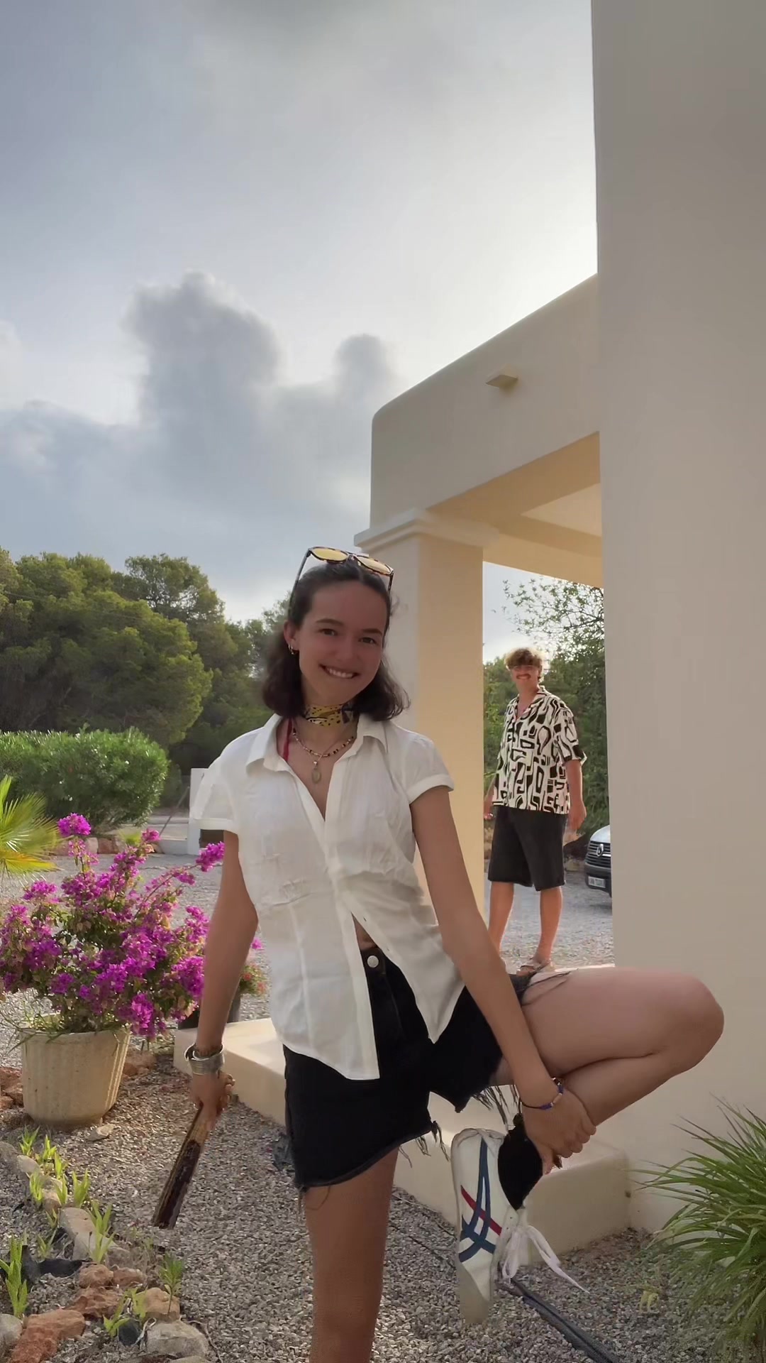 @lizzykeira