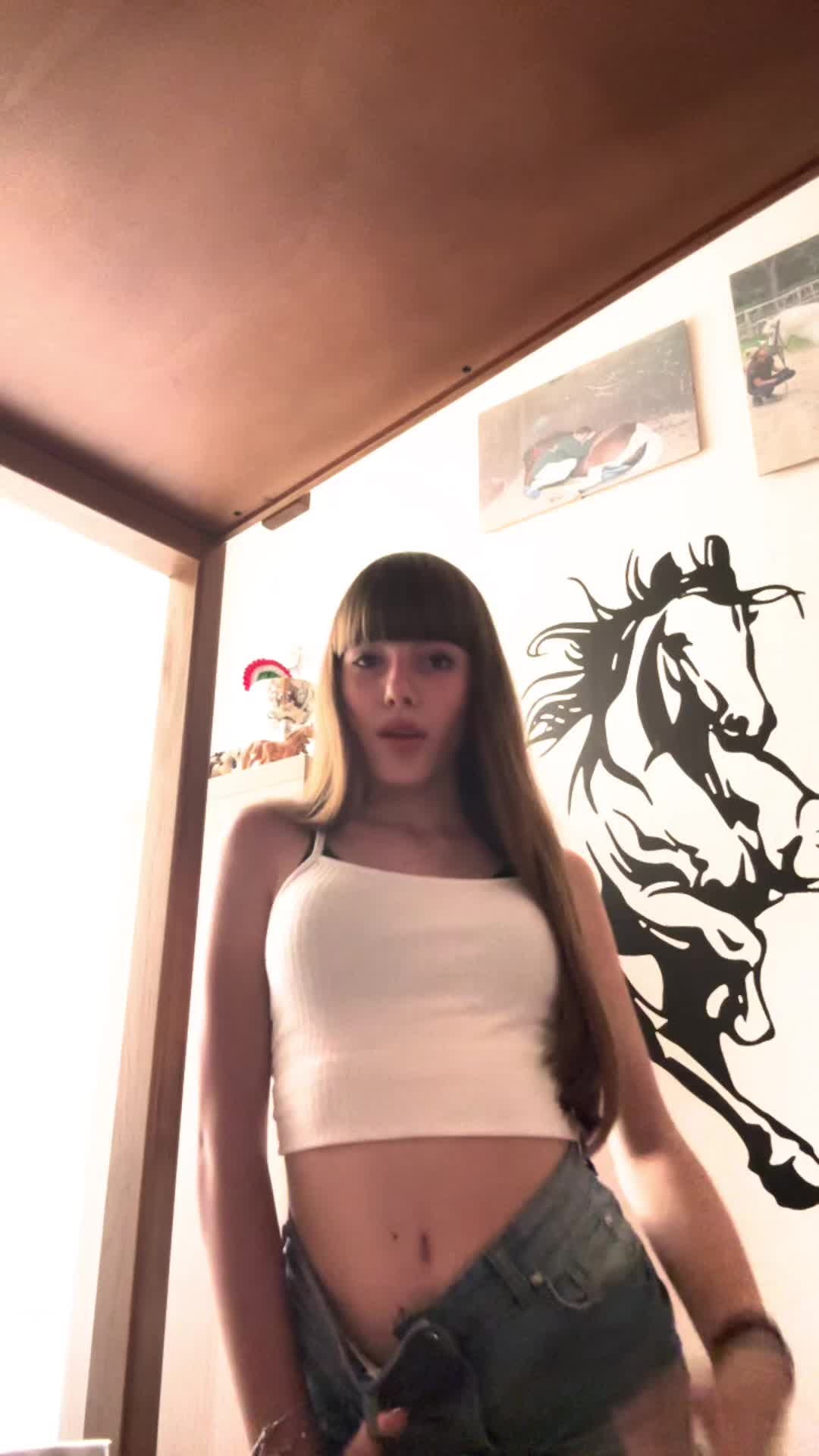 @M.i.r.e.l.l.a.