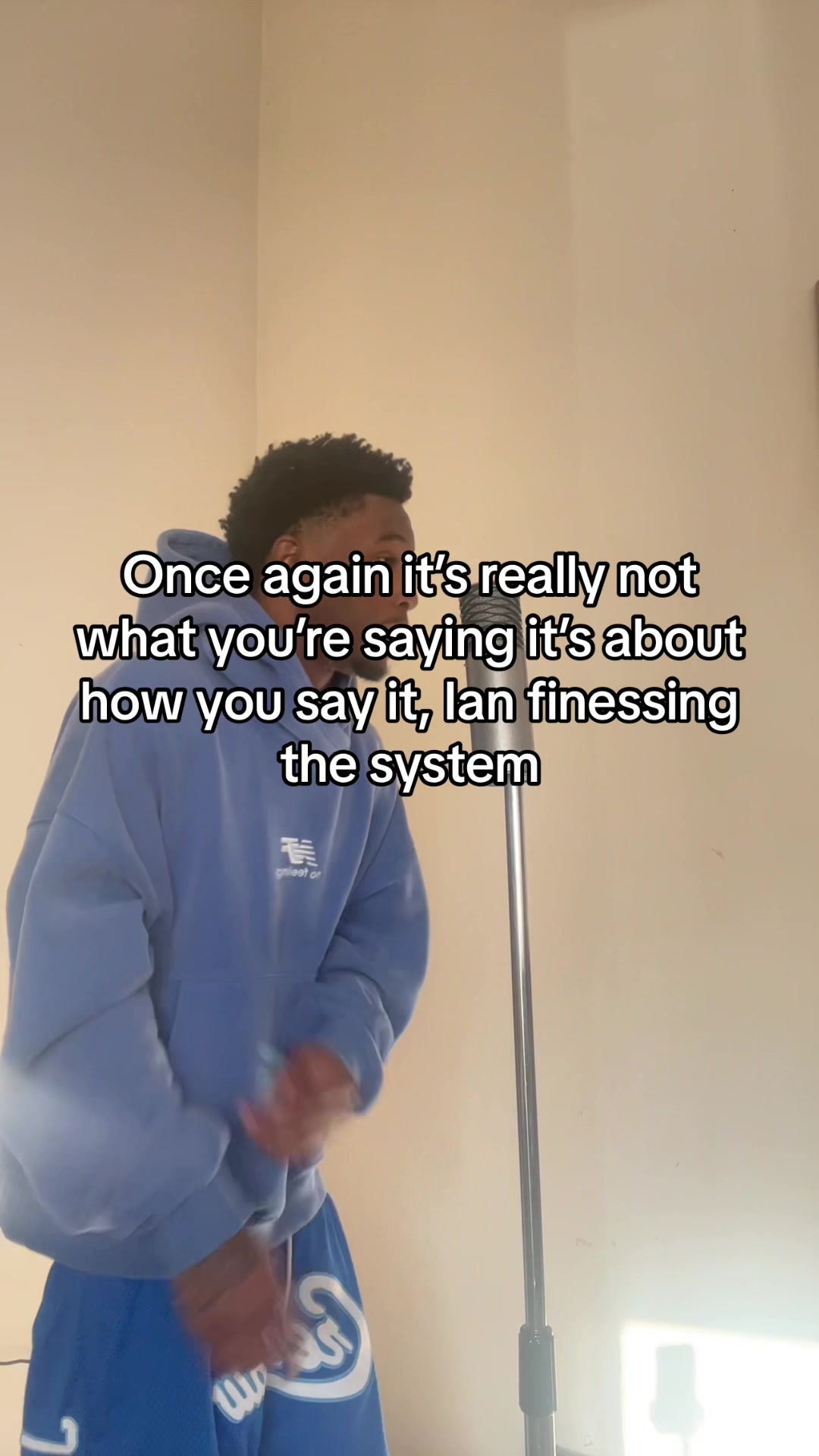 @Vyne