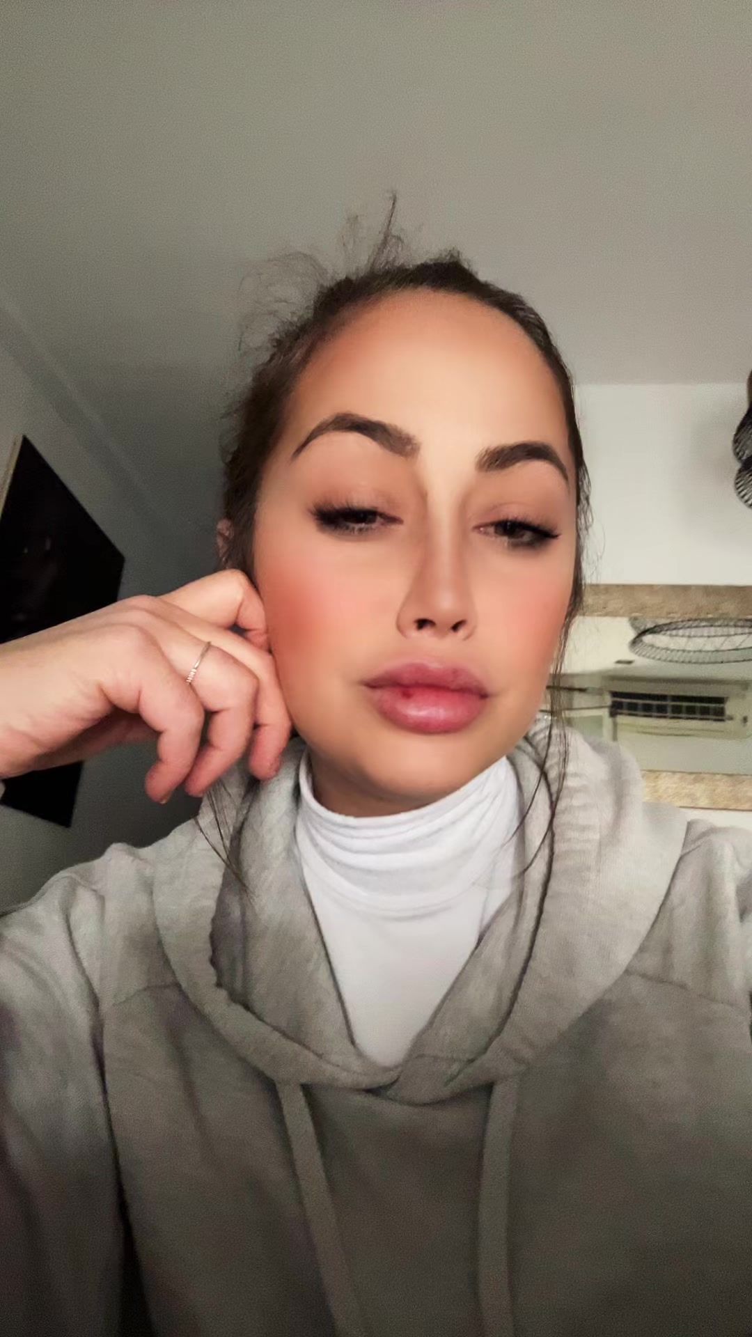 @Mirita90_
