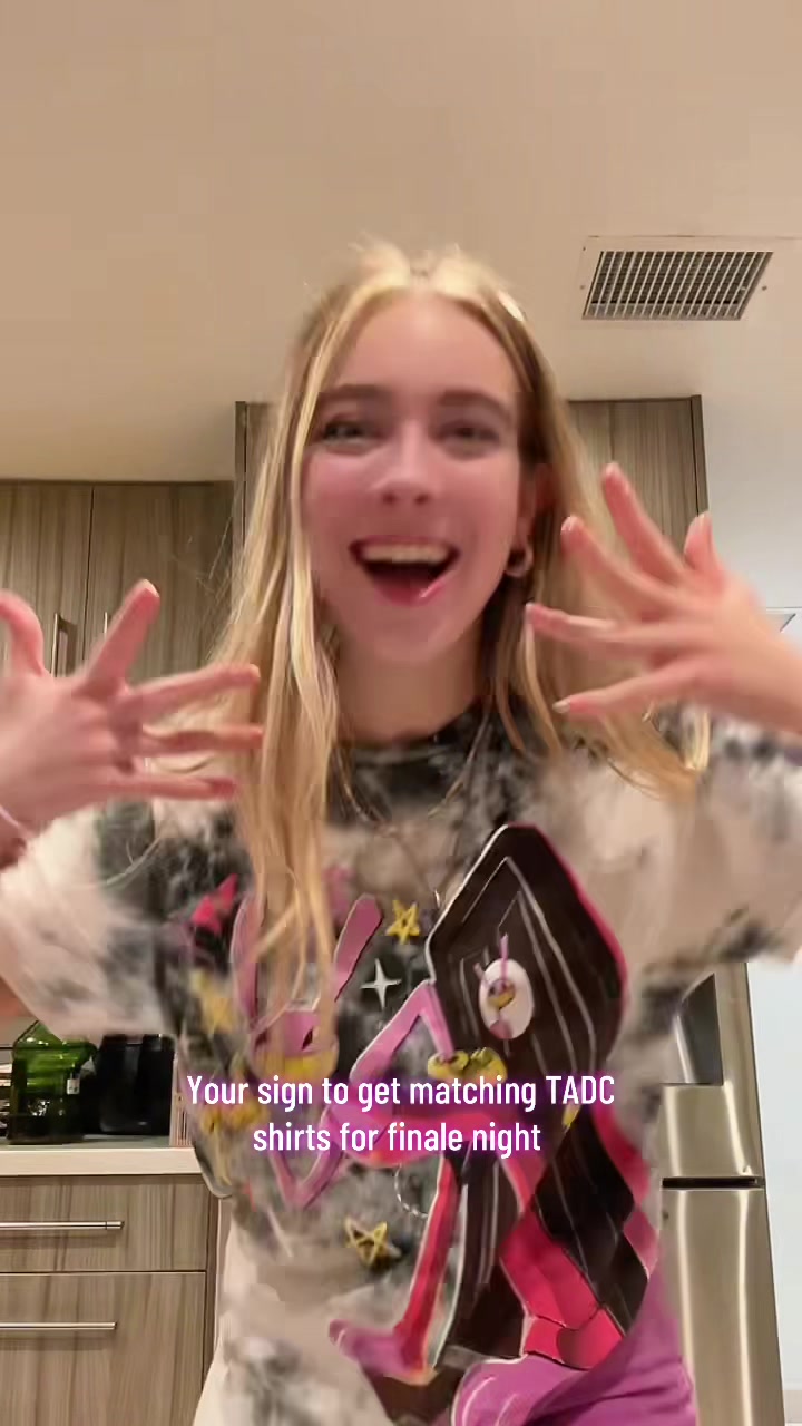 @Isabella Celis
