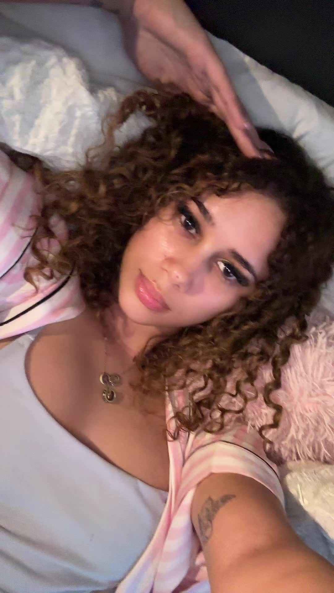 @demi rice 🩷🌻