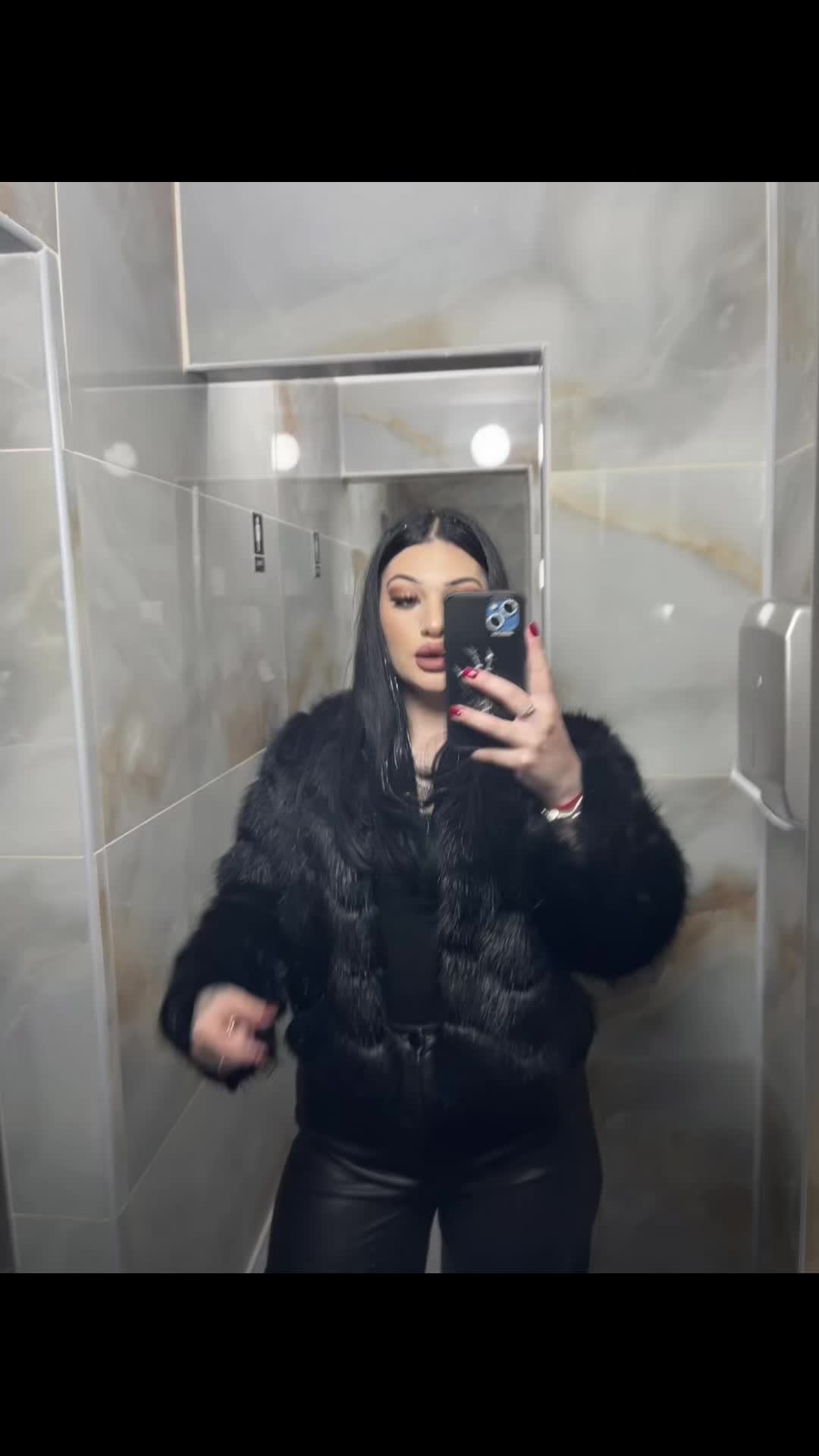 @𝐴𝑚𝑖𝑏𝑙𝑦