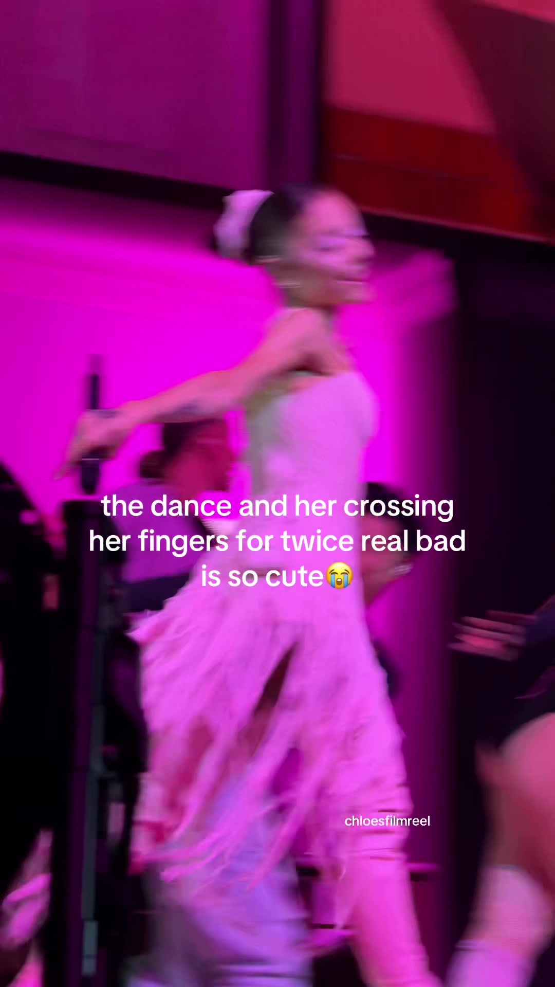 @chloe🩷