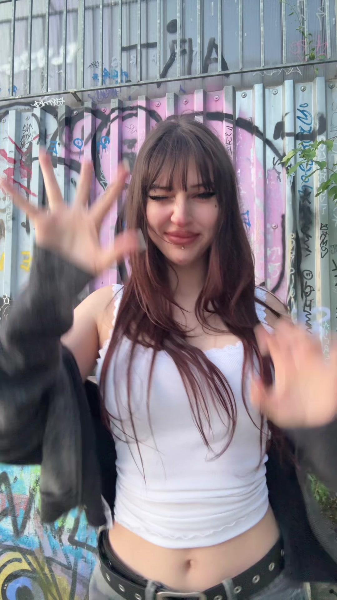 @cryinghinxy