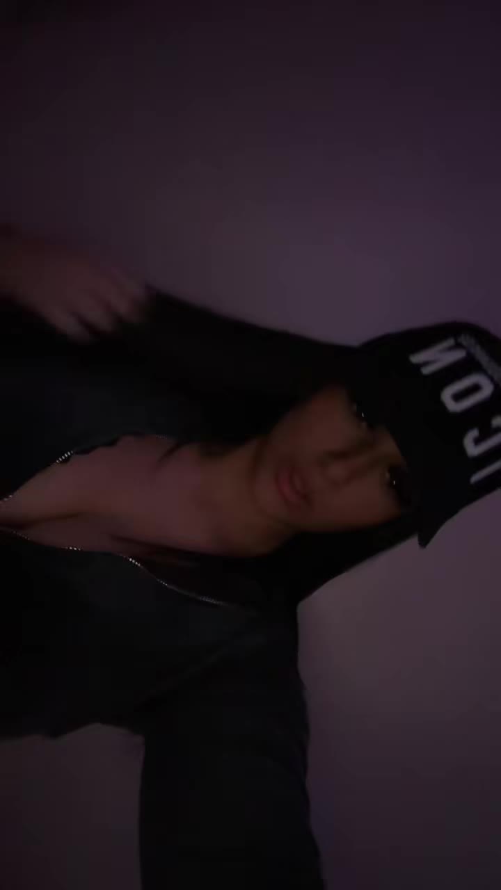 @darriaa.dmm19