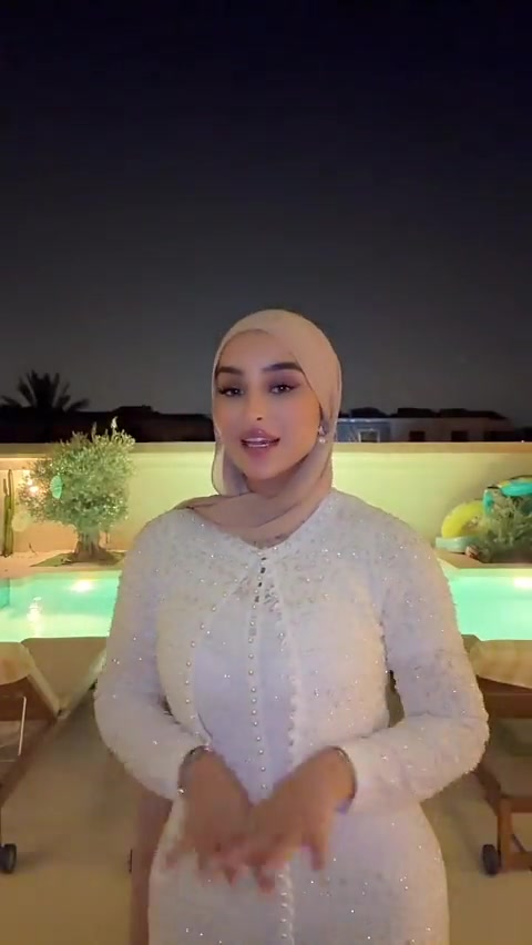 @ساره