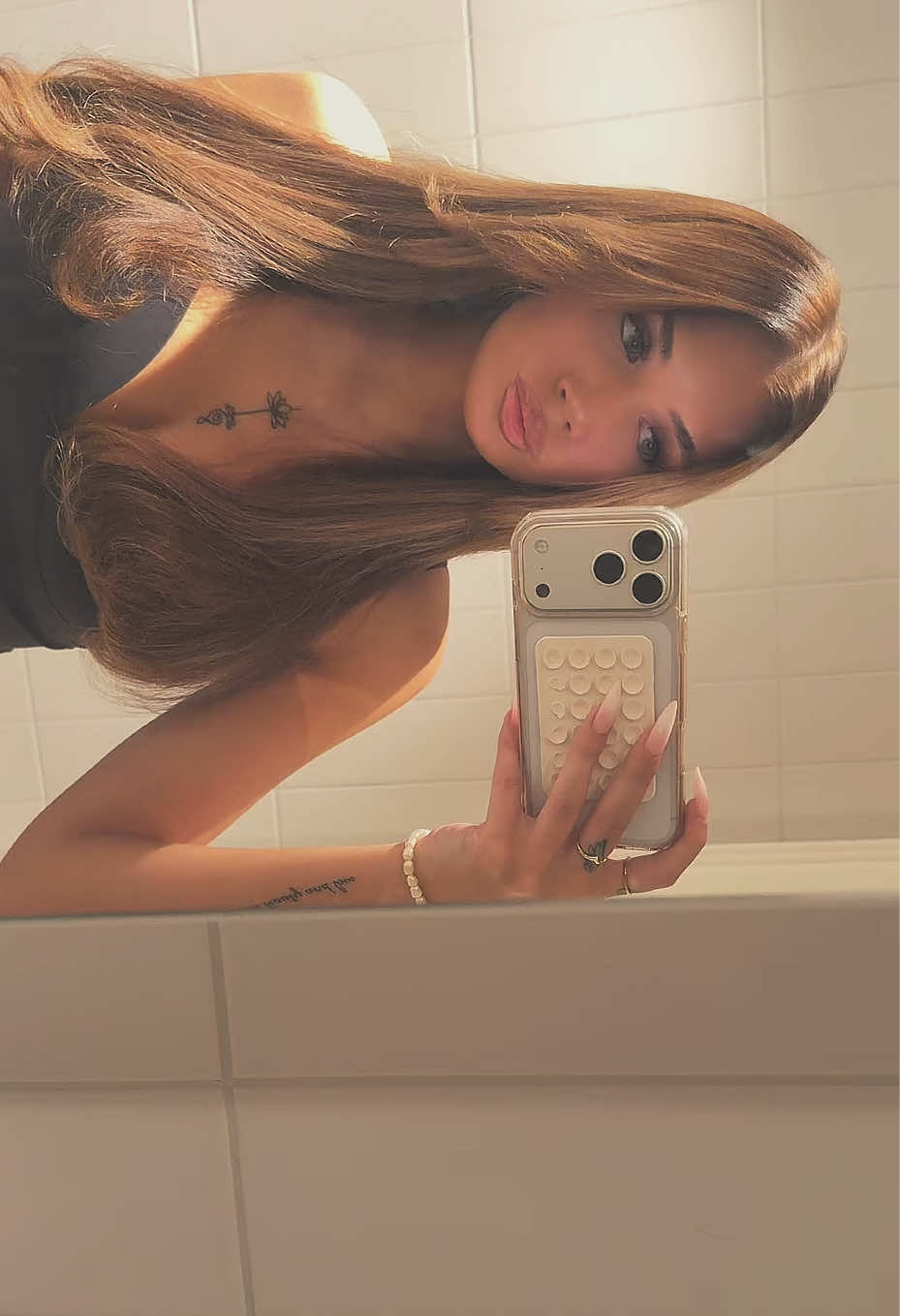 @carlaawa