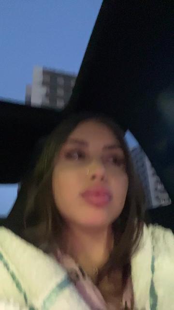 @iioniss