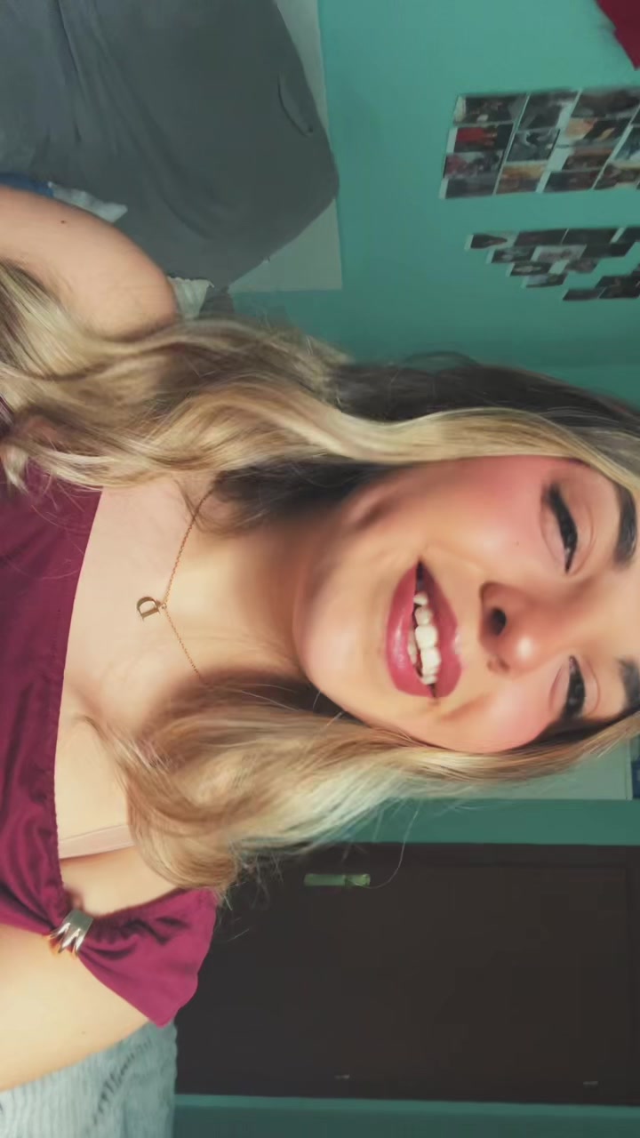 @𝒽𝒶𝒾𝓏𝑒𝒶.