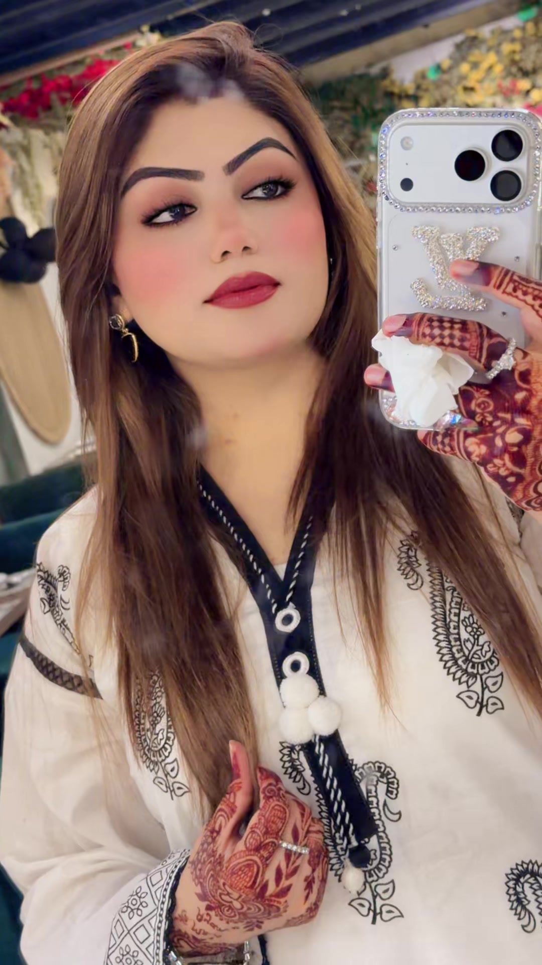 @Fari Baloch