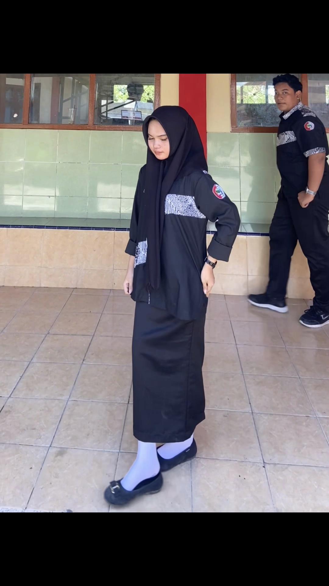 @iki.s.aja