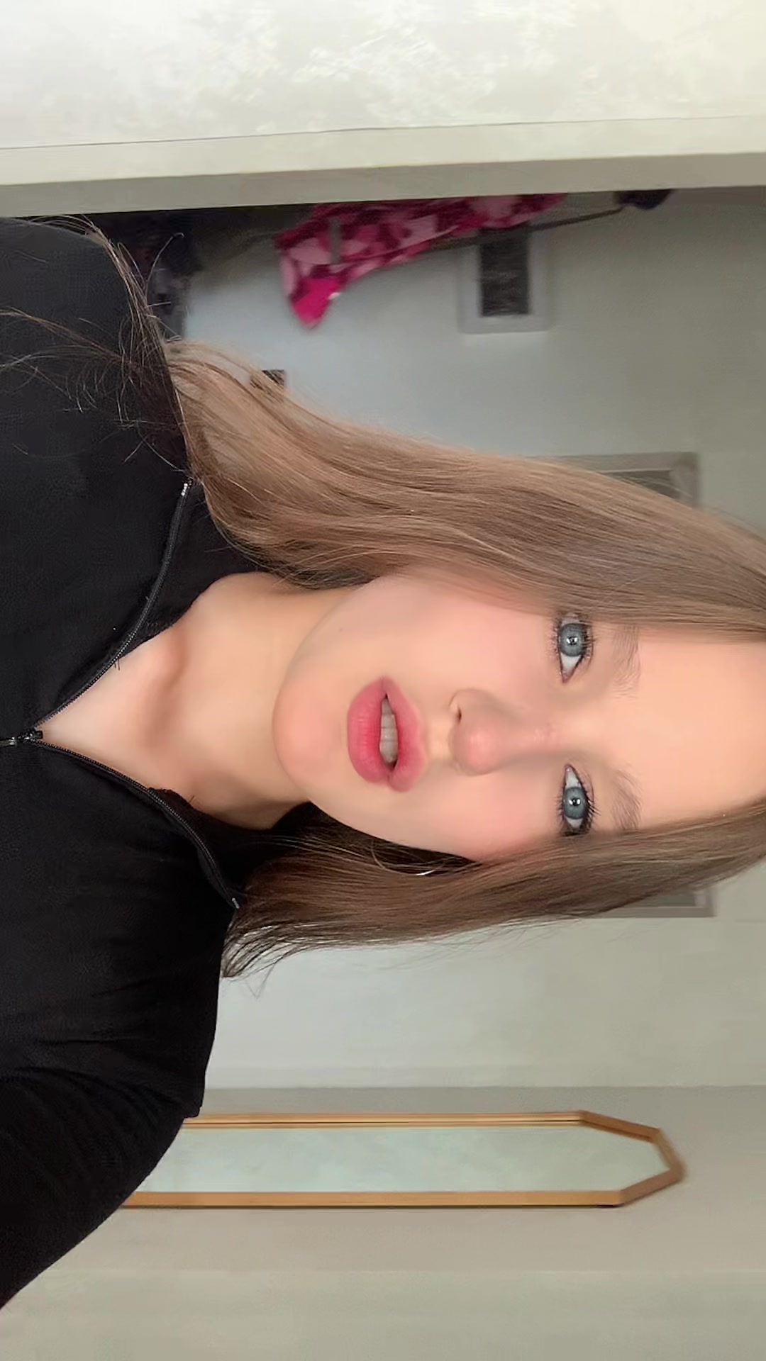 @К💋