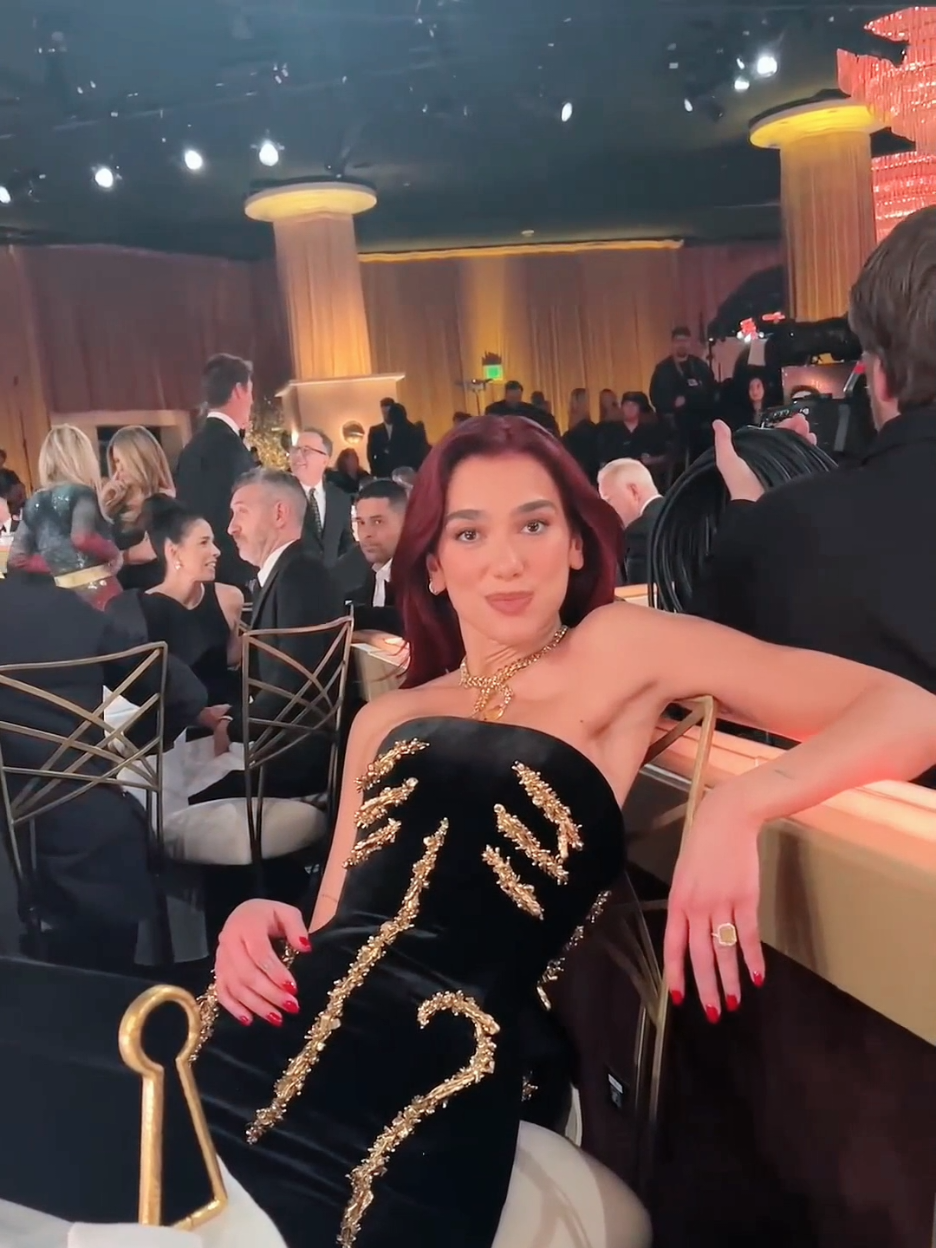 @Dua Lipa Fans 🇬🇧
