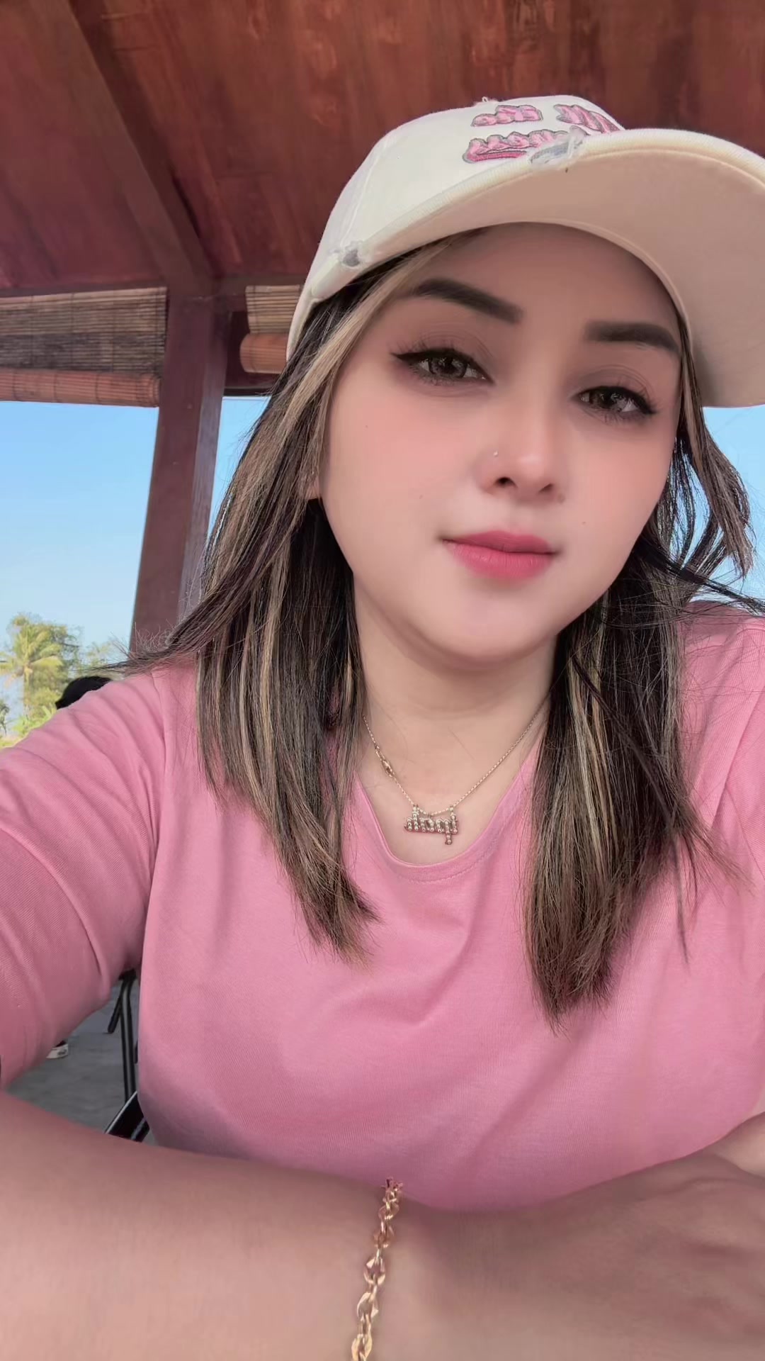 @Ipah_Angel_Dhikandani