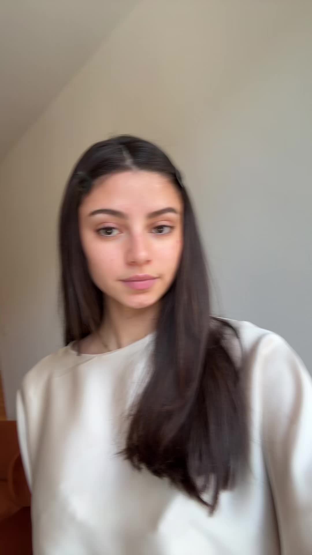 @Layna