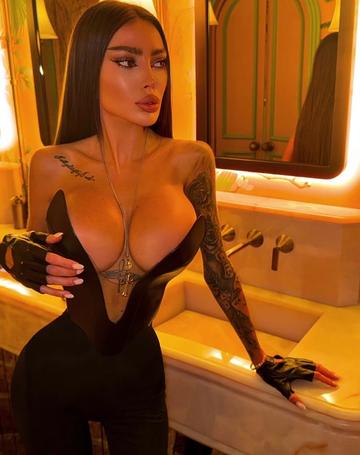 @anastasiagenia