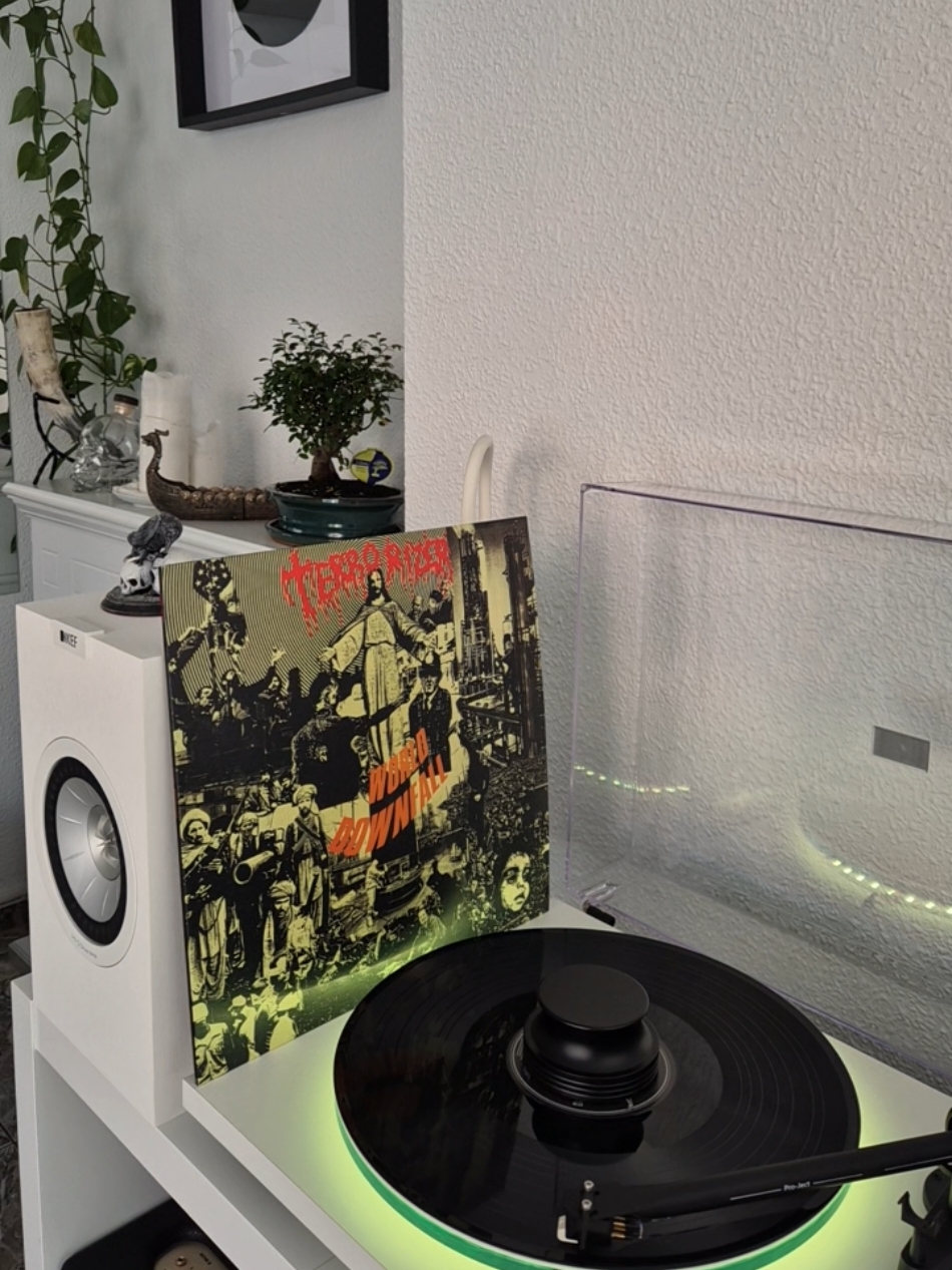 @r.vinylcollector