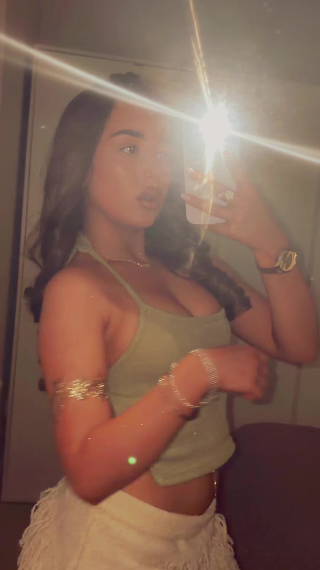 @MiaLeith