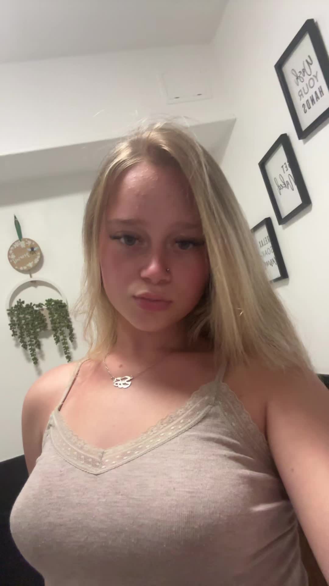 @❦ℬ𝓇ℴℴ𝓀ℯ❦