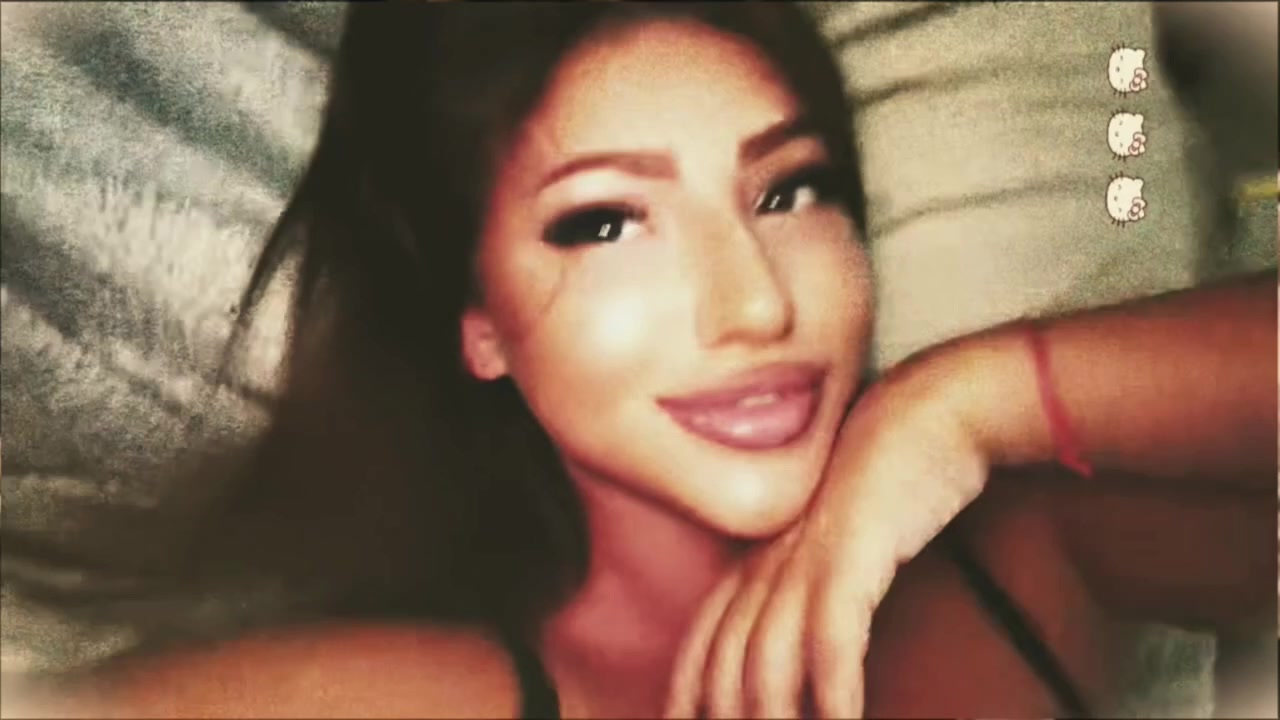 @aleyynaa