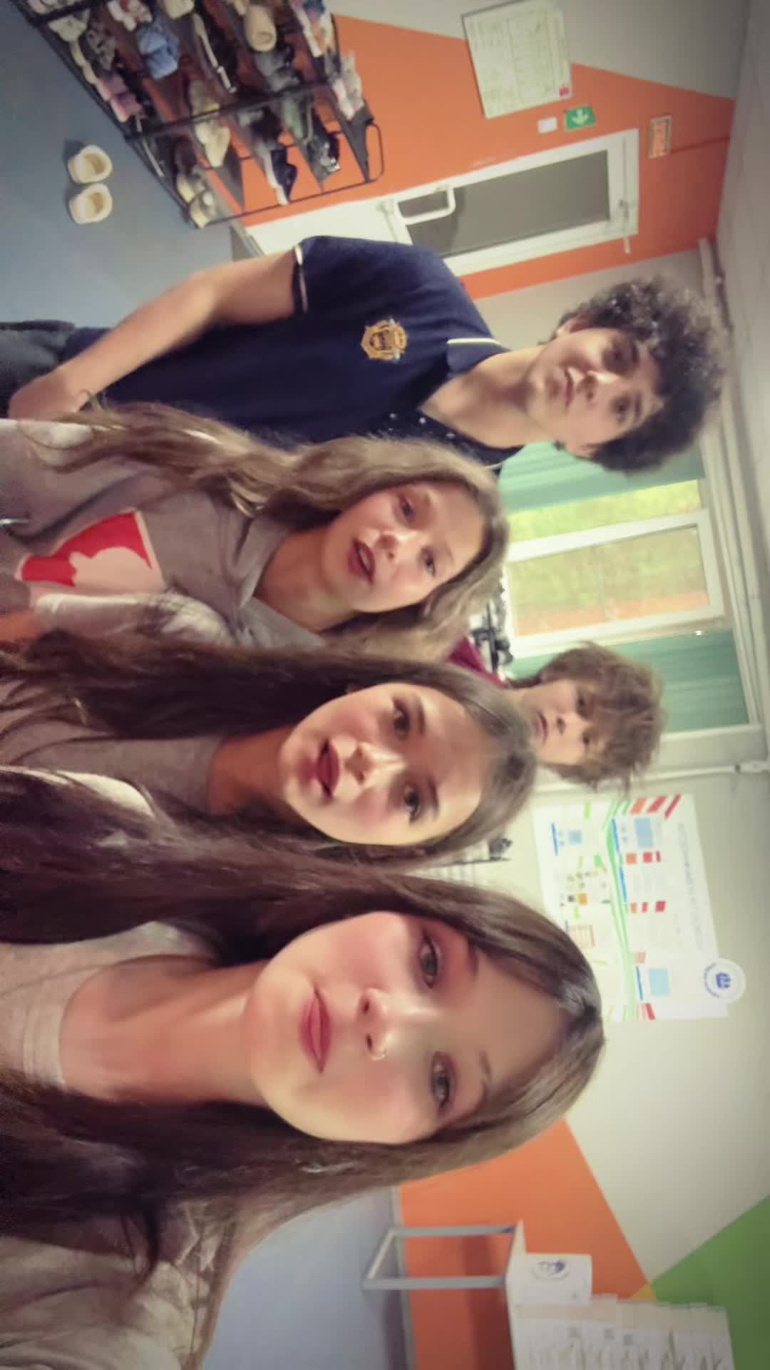 @aliska👅